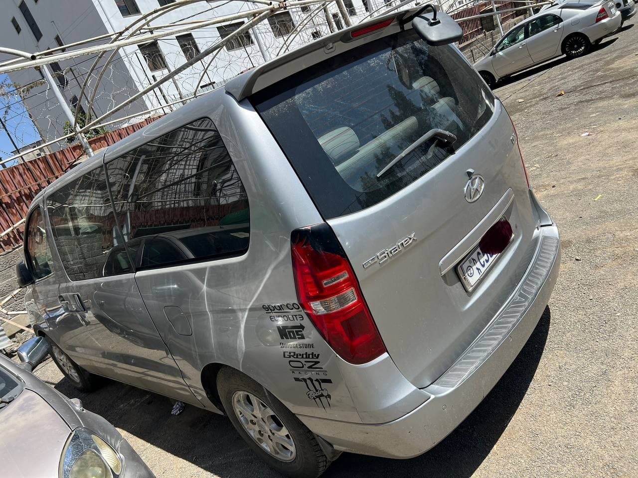 Hyundai Starex 2014