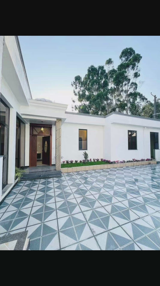 HOUSE FOR SALE /1356/